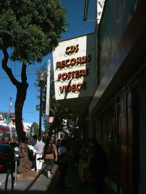 📷 Quicktake 150 🗺️ Amoeba Music 📅 9-3-22