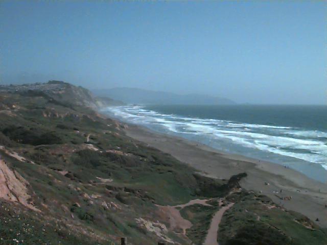 South from Fort Funston, towards mussel rock. That's the san andreas fault.